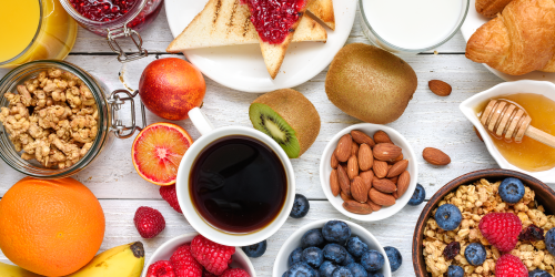 ALIMENTAÇÃO E ATIVIDADE FÍSICA: COMO OBTER OS MELHORES RESULTADOS NA ROTINA DE TREINOS ALIMENTAÇÃO E ATIVIDADE FÍSICA: COMO OBTER OS MELHORES RESULTADOS NA ROTINA DE TREINOS