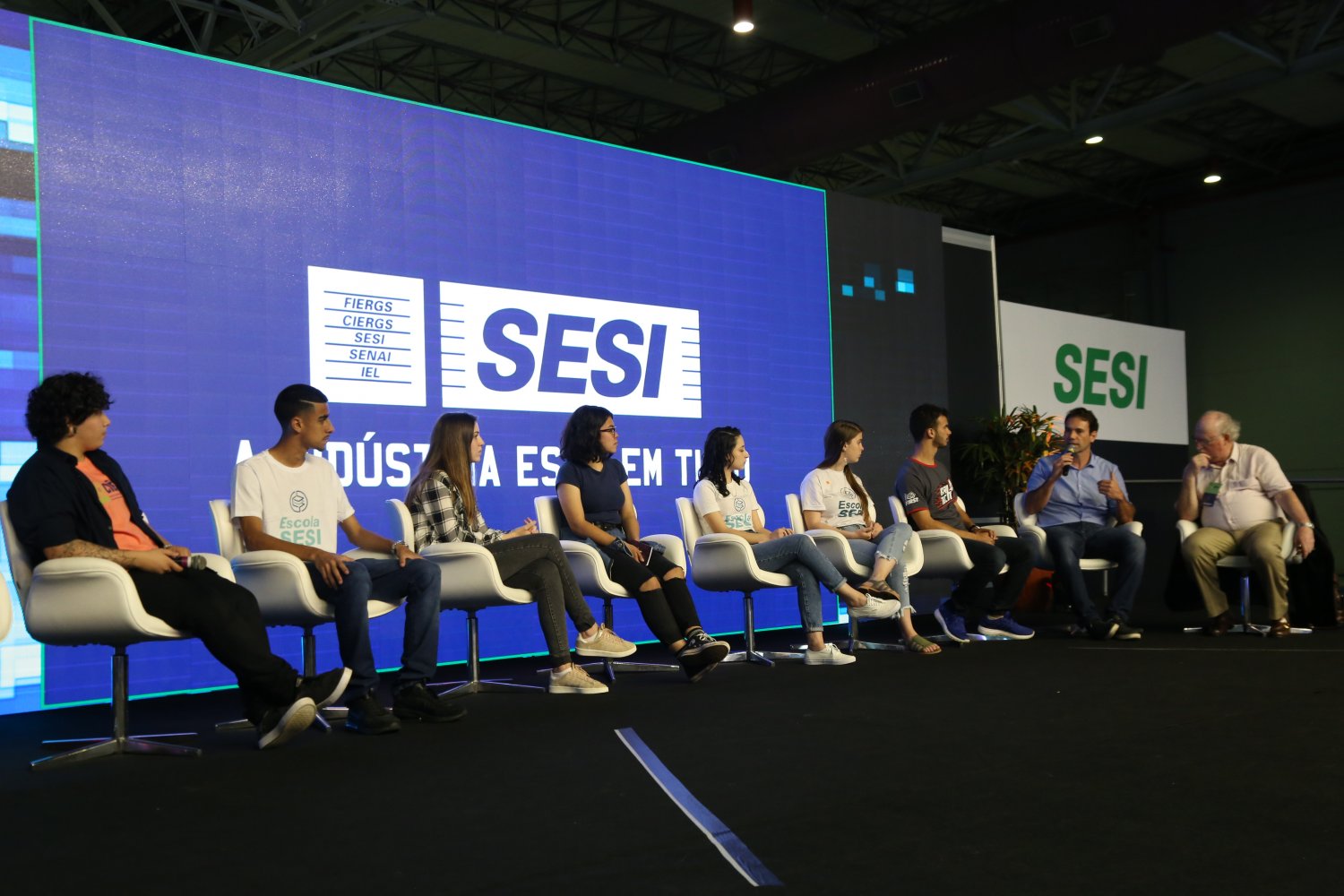 Sesi com@Ciência - Alunos no Ensino Médio